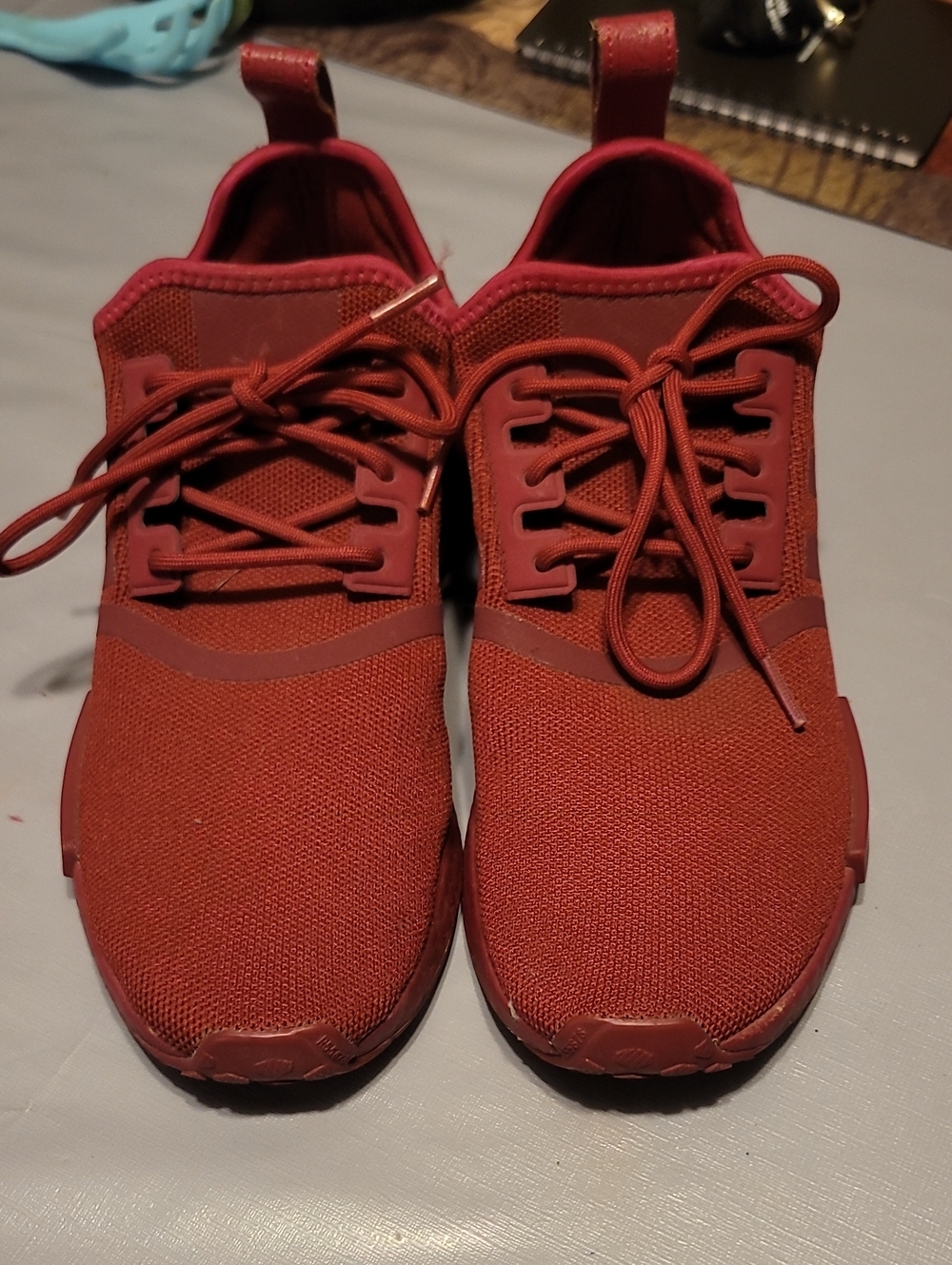 Womens Dark Pink Lightweight Knit Sneakers
